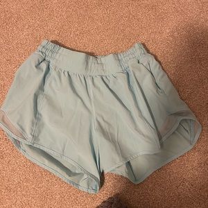 Lululemon Hotty hot shorts